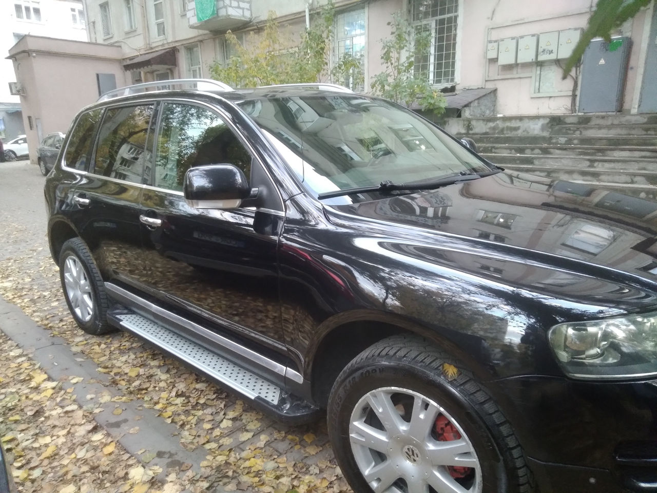 Volkswagen Touareg фото 1