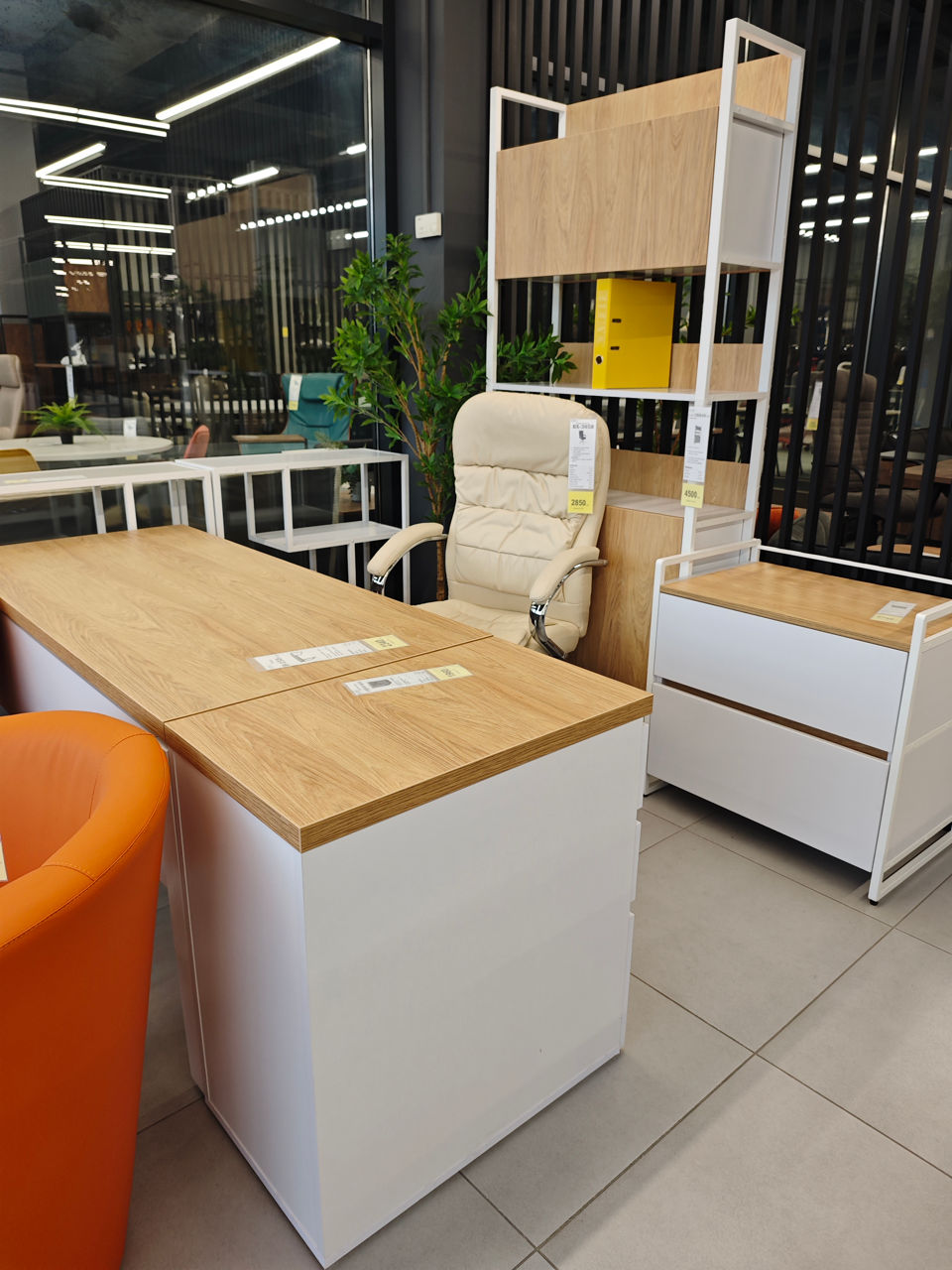 Mobilier birou la comanda si in serie (in rate si credit) Livrare si montare! фото 0