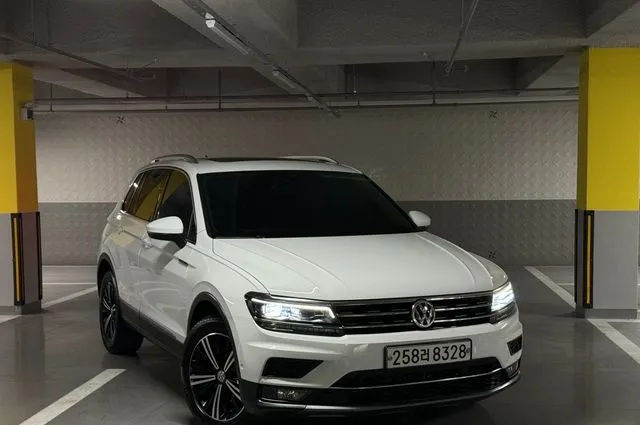 Volkswagen Tiguan foto 0