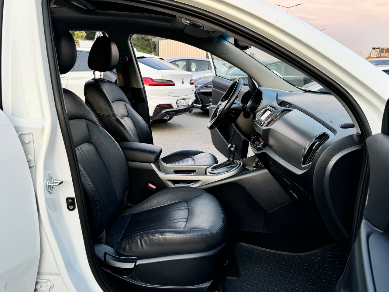 KIA Sportage foto 10