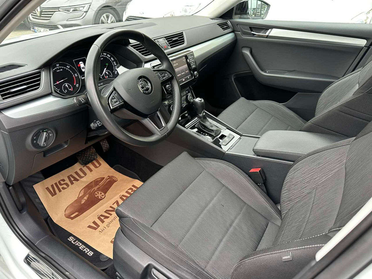 Skoda Superb foto 5