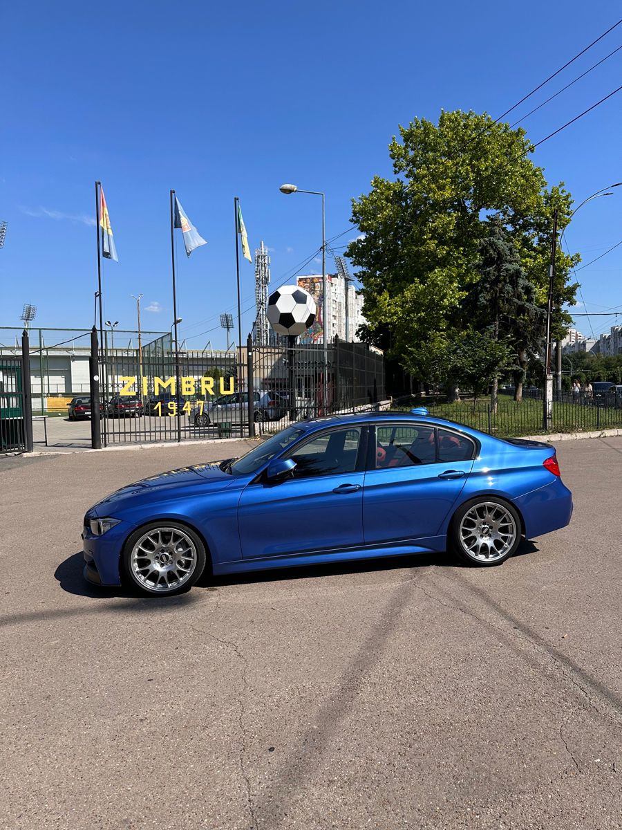 BMW 3 Series foto 2