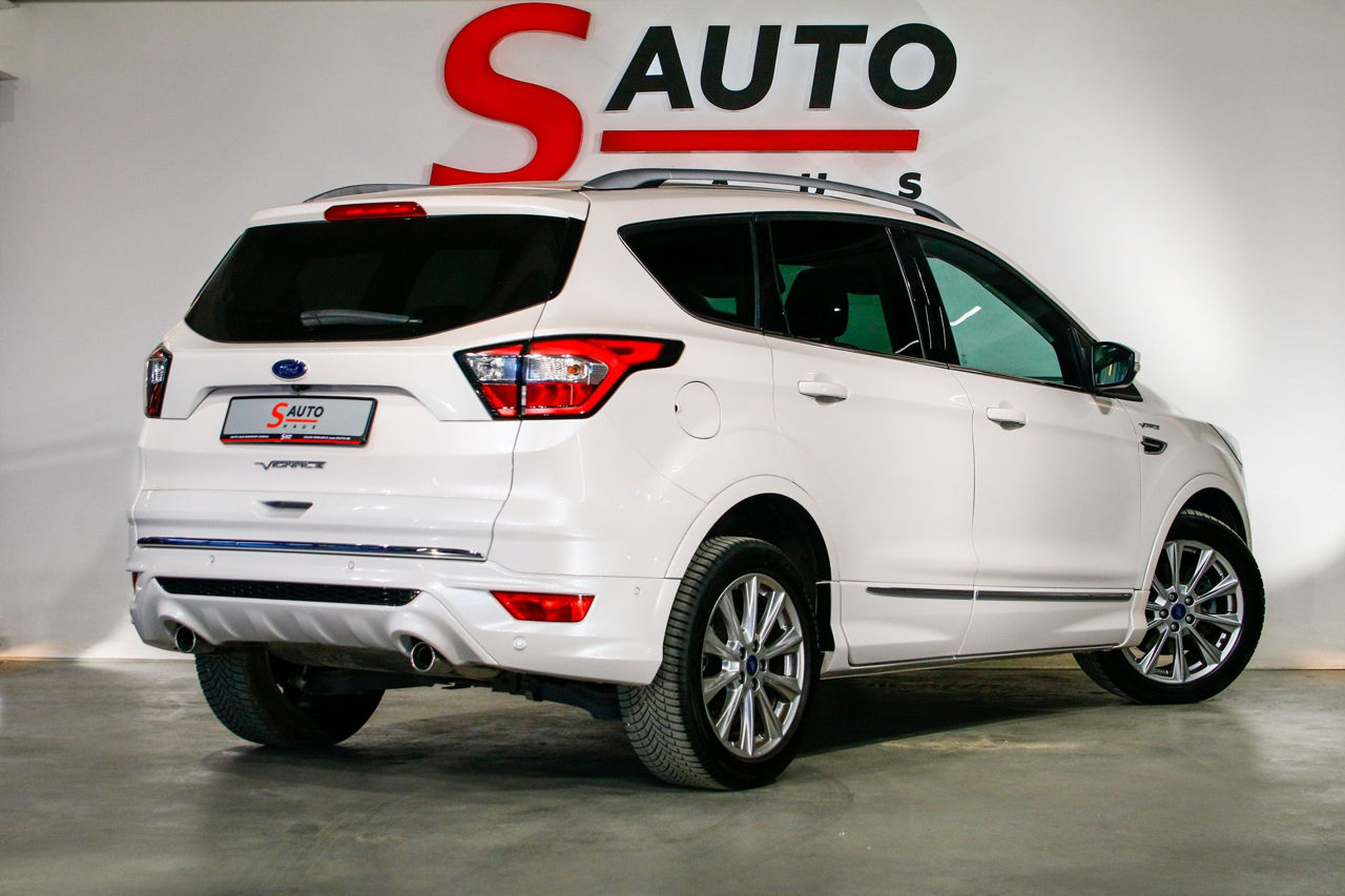 Ford Kuga фото 0