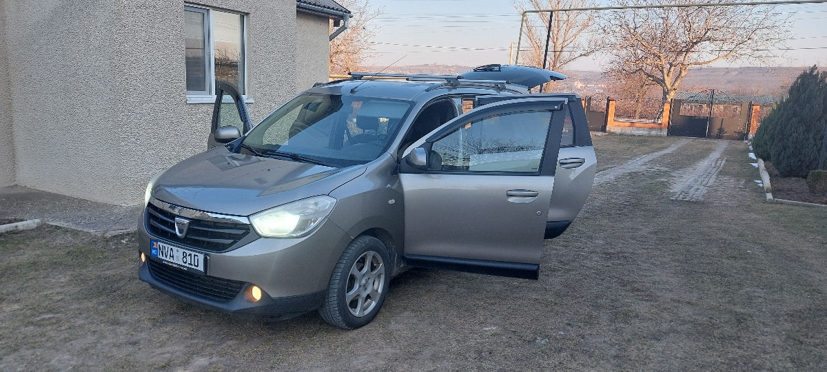 Dacia Lodgy foto 2