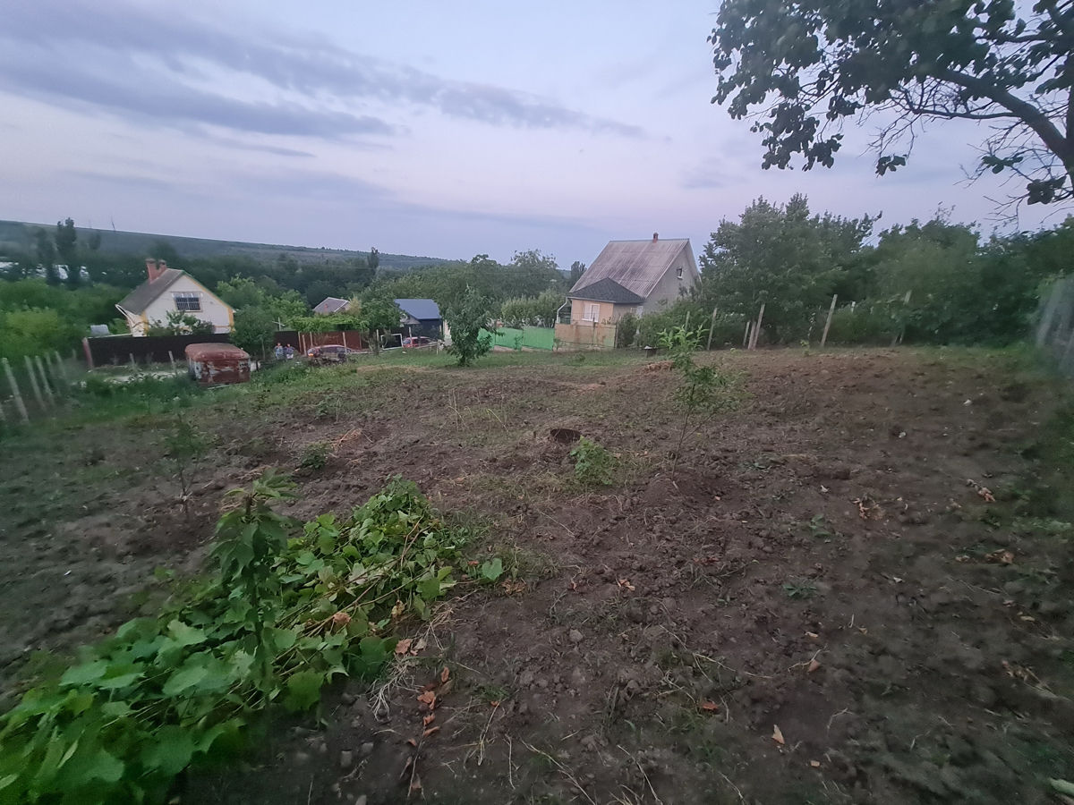 Идеальный участок земли под дачу возле озера Пятихатка