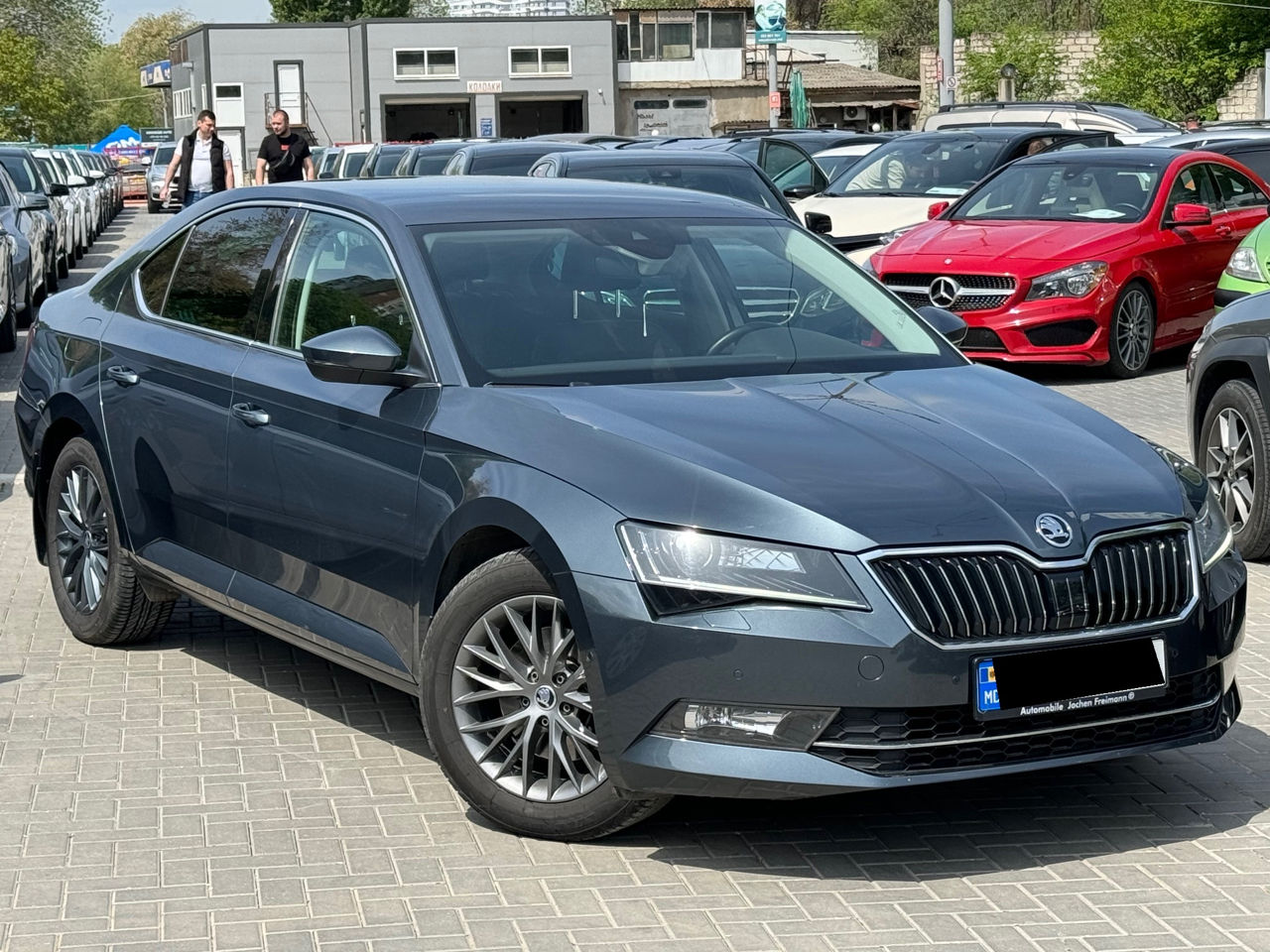 Skoda Superb foto 2