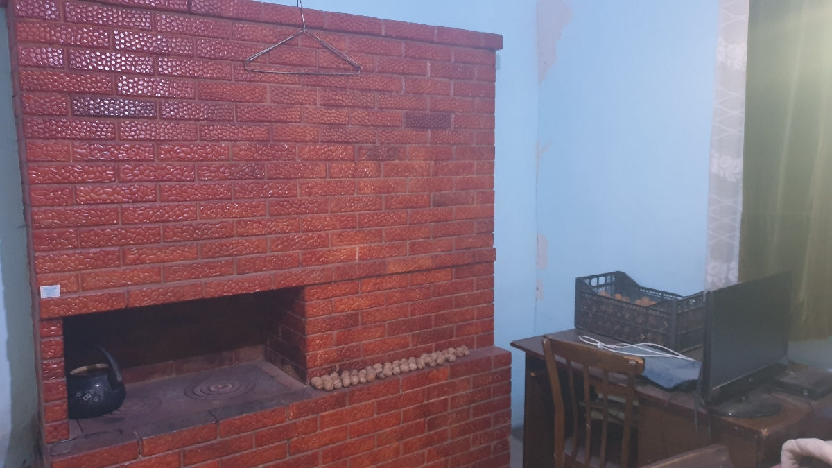 Orhei Lucaseuca casă cu 42,5 ari foto 5