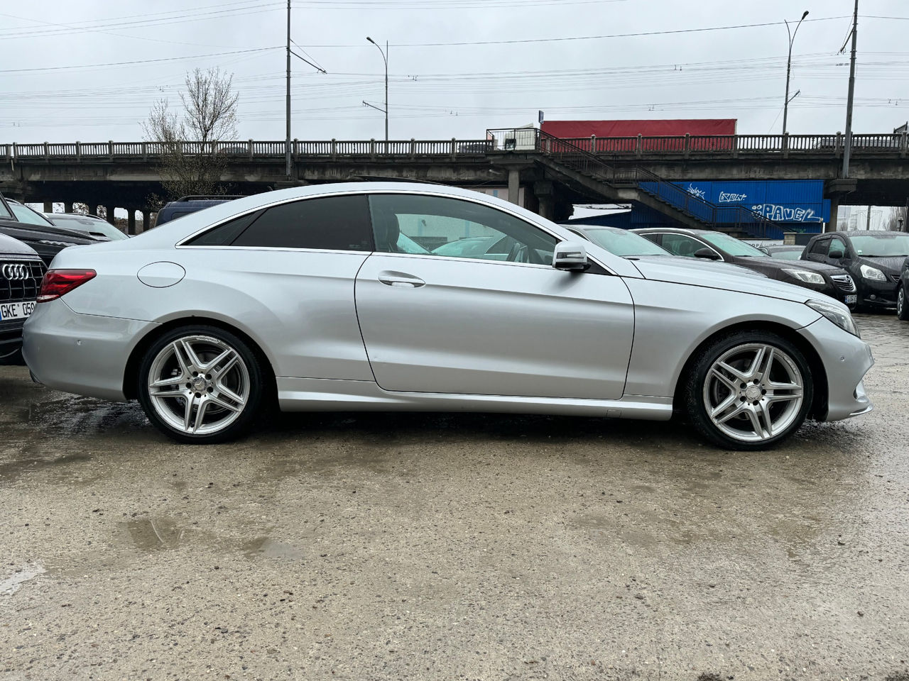 Mercedes E-Class Coupe foto 3