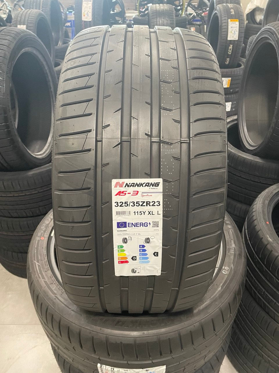 285/40R23 + 325/35R23 Pirelli PZ4 (MO). Лето. Доставка! фото 2