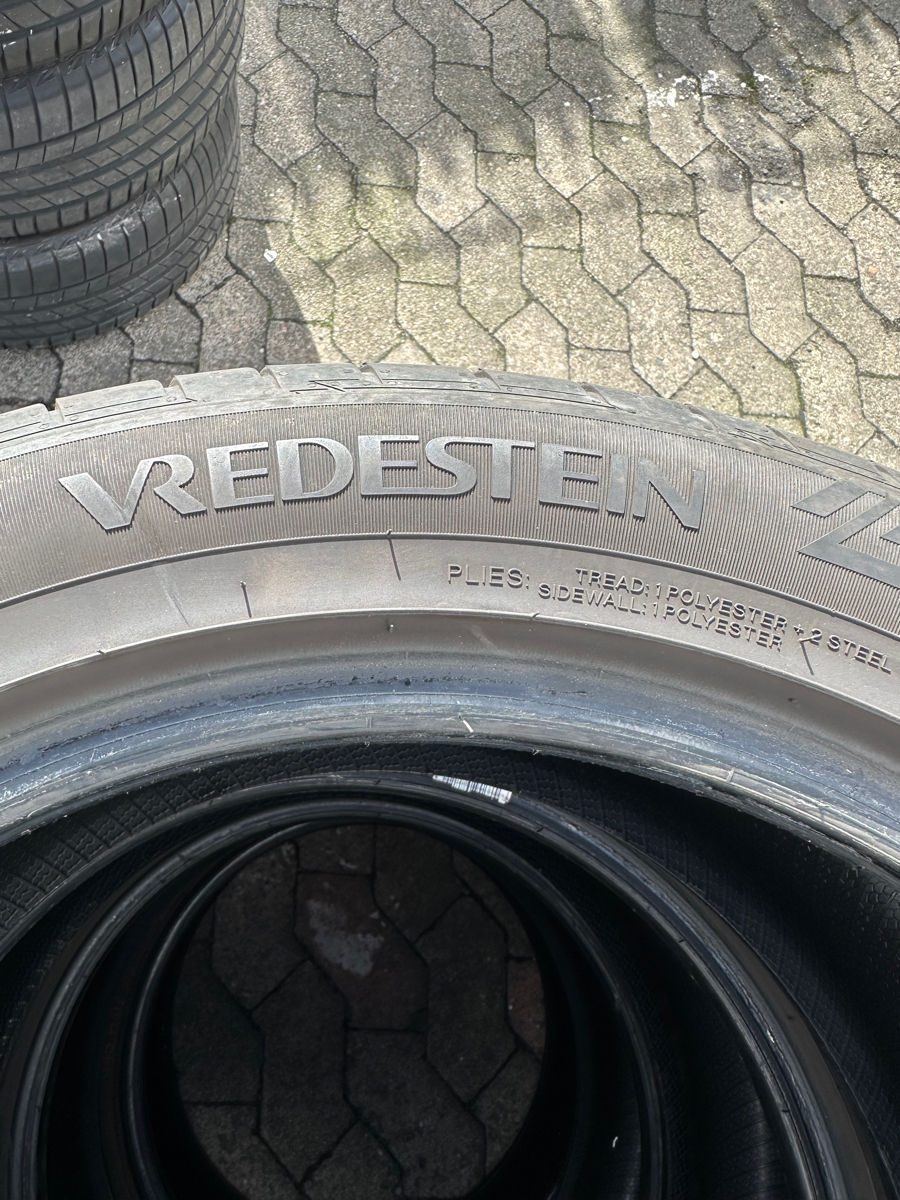 4X 245 / 45 R17 Vara foto 3