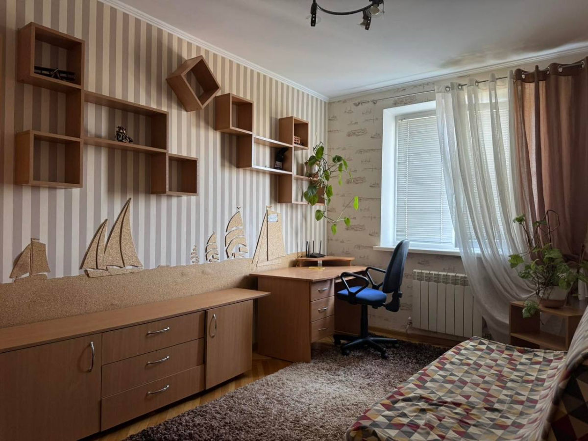 Botanica, str. Valea Crucii