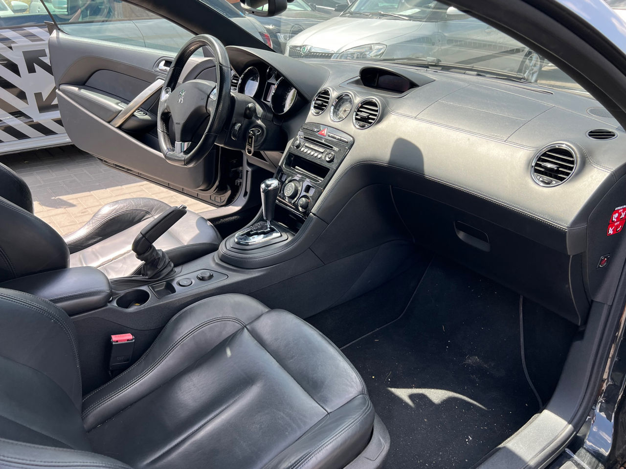 Peugeot RCZ фото 8