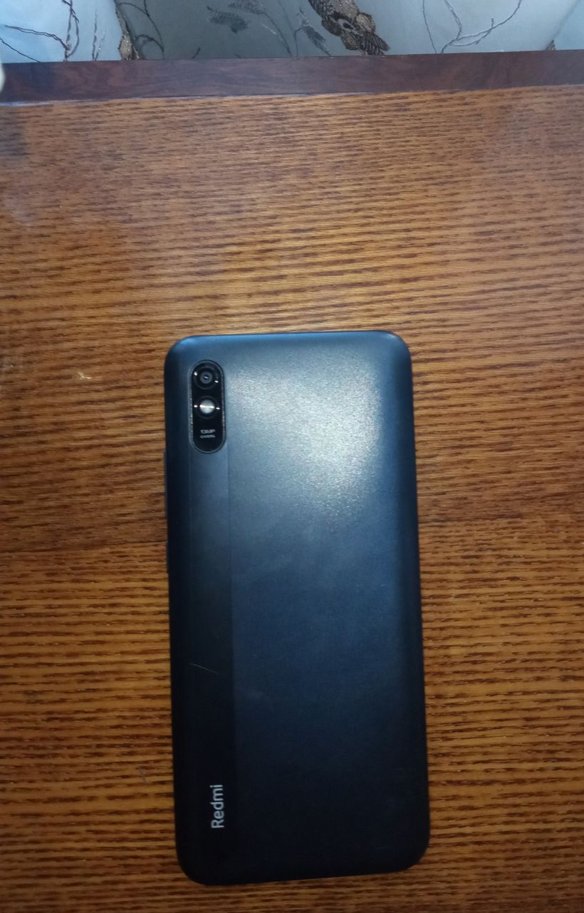 Продам телефон Xiaomi Redmi 9A