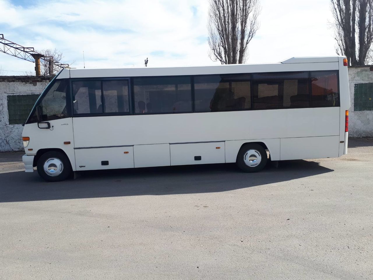 Аренда автобуса 27 мест по Молдове фото 0