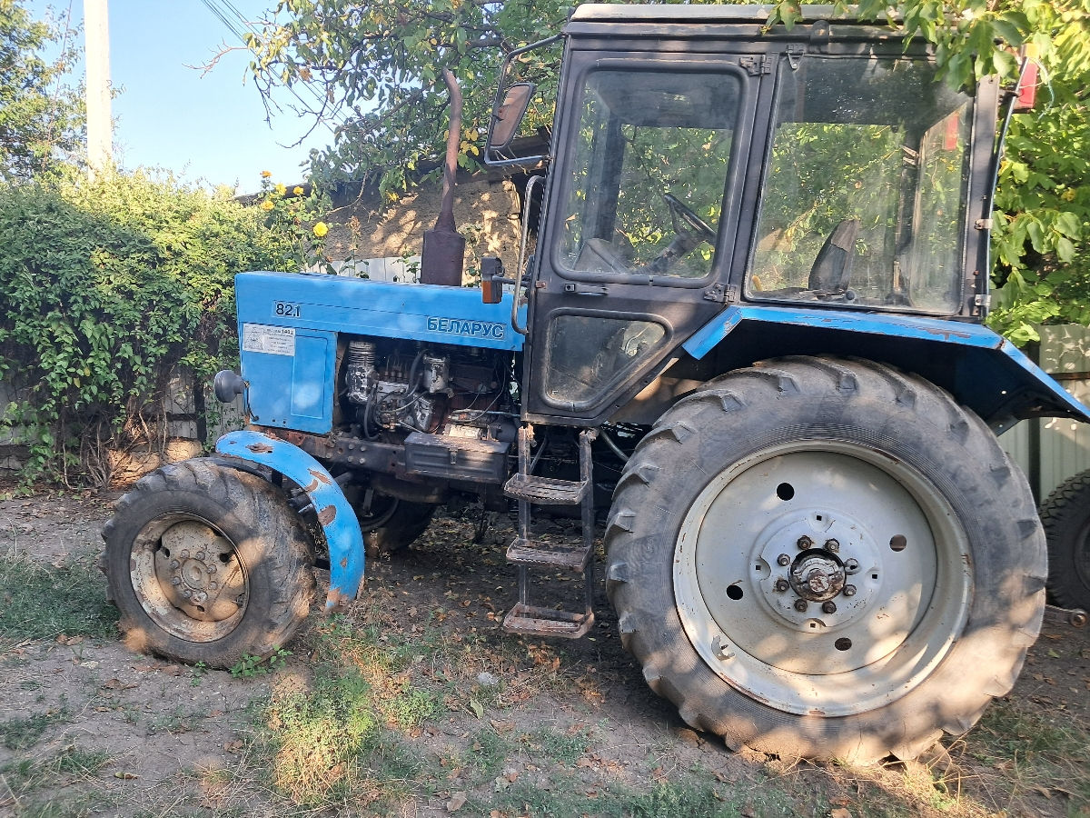 Vând tractor MTZ 82 фото 1