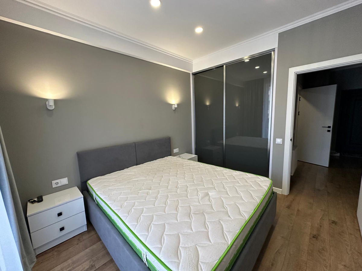 Apartament cu 2 camere, 80 m², Râșcani, Chișinău foto 0