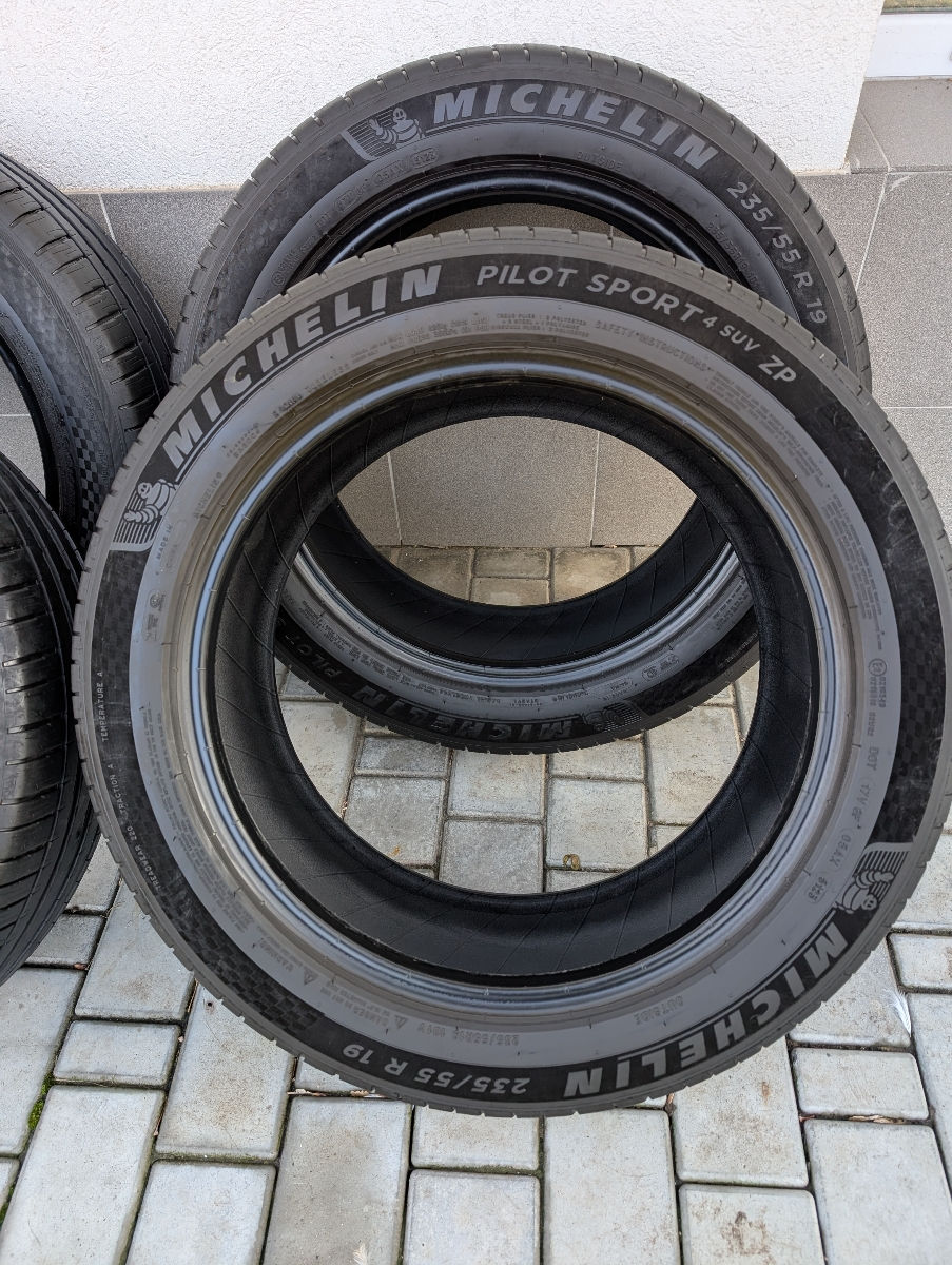 235/55/19 Michelin Pilot Sport 4 SUV ZP runflat фото 3