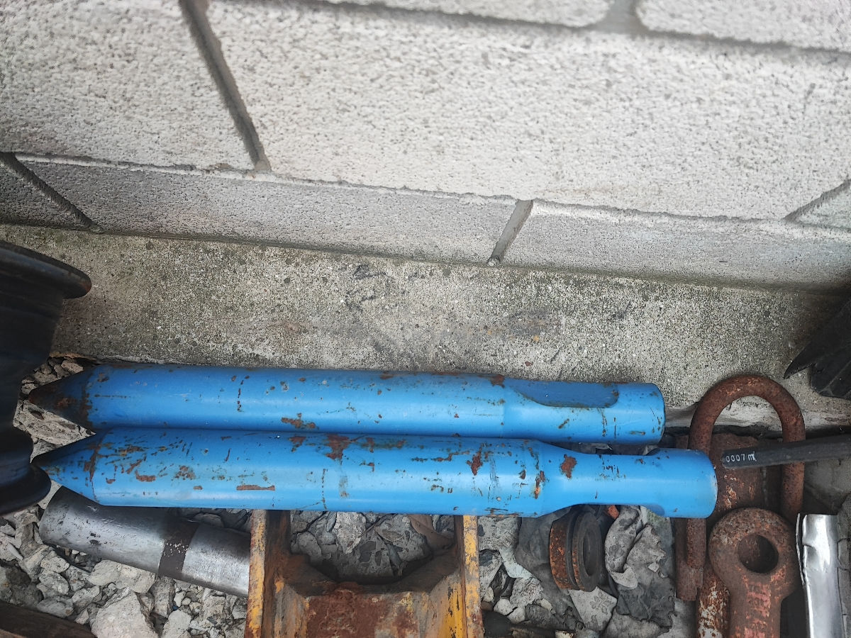 Cui  pica  picon  ciocan  spiț   dalta   ghidromolot    гидромолот пика пики foto 3