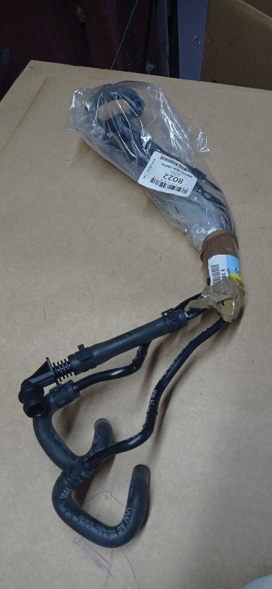 Патрубки клапаны трубки шланги вакуум  на все модели vag vw audi skoda seat porsche. оригинальные. фото 3