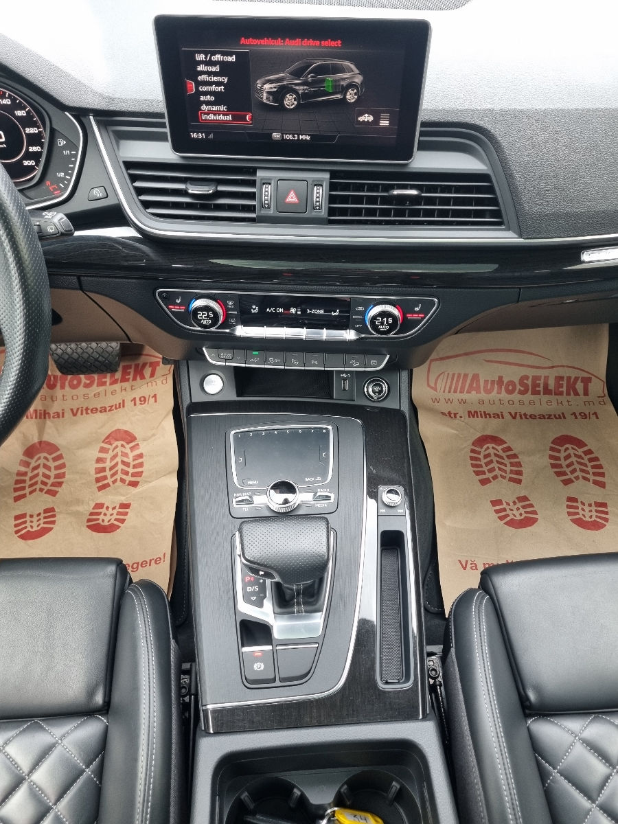Audi Q5 2020 photo 11