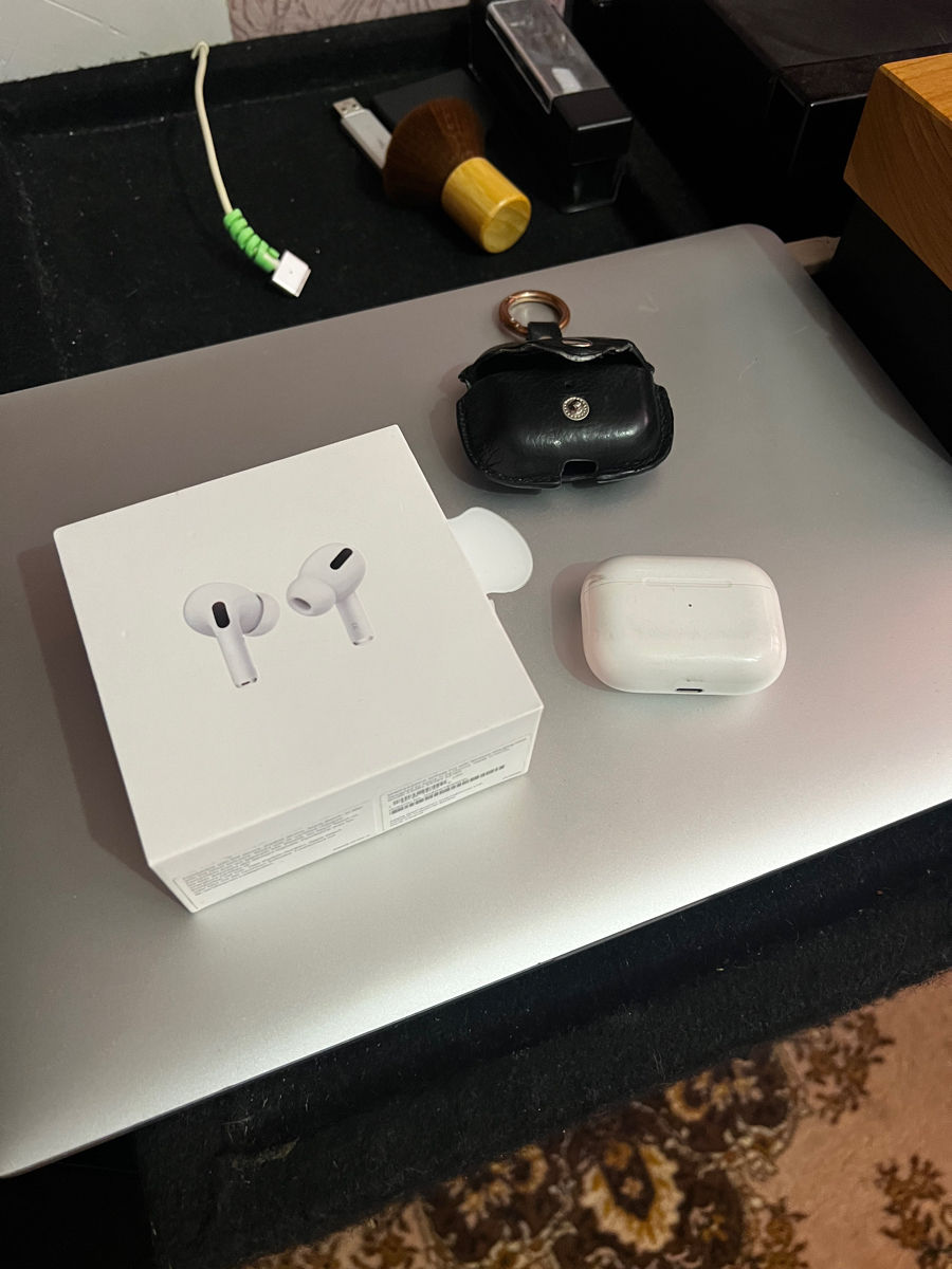 AirPods Pro, оригинал, хрипит немного звук фото 3