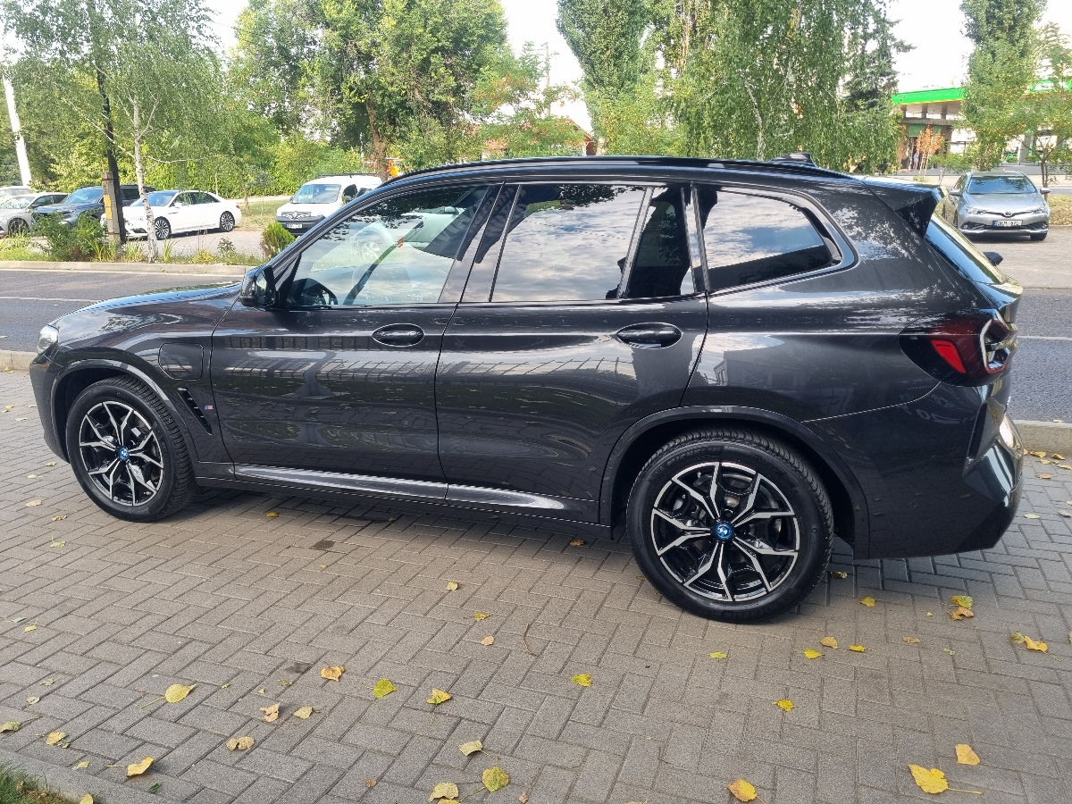 BMW X3 2023 photo 8