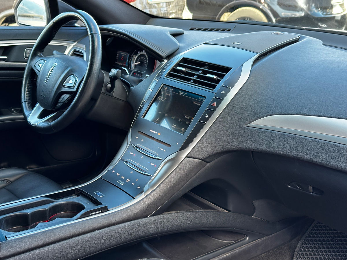 Lincoln MKZ foto 10