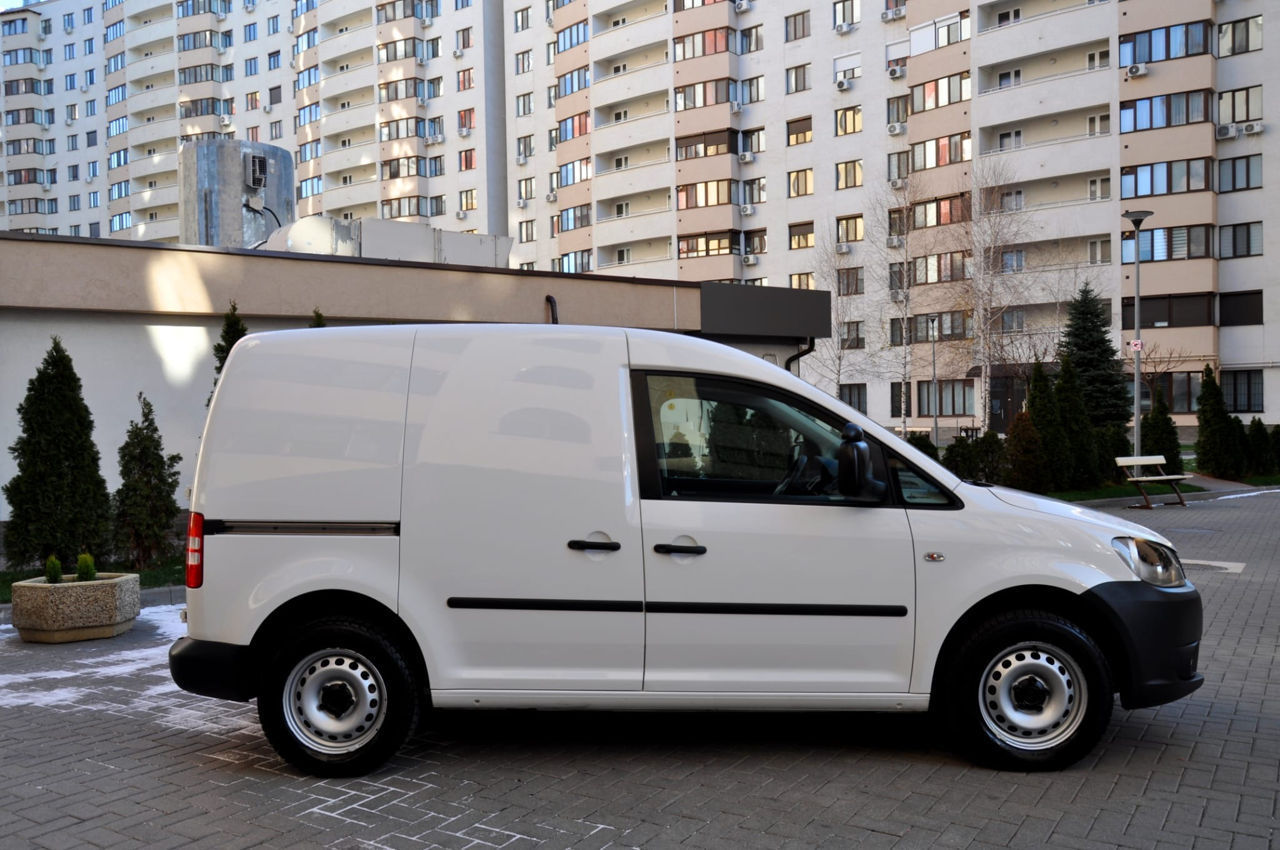 Volkswagen Caddy фото 2
