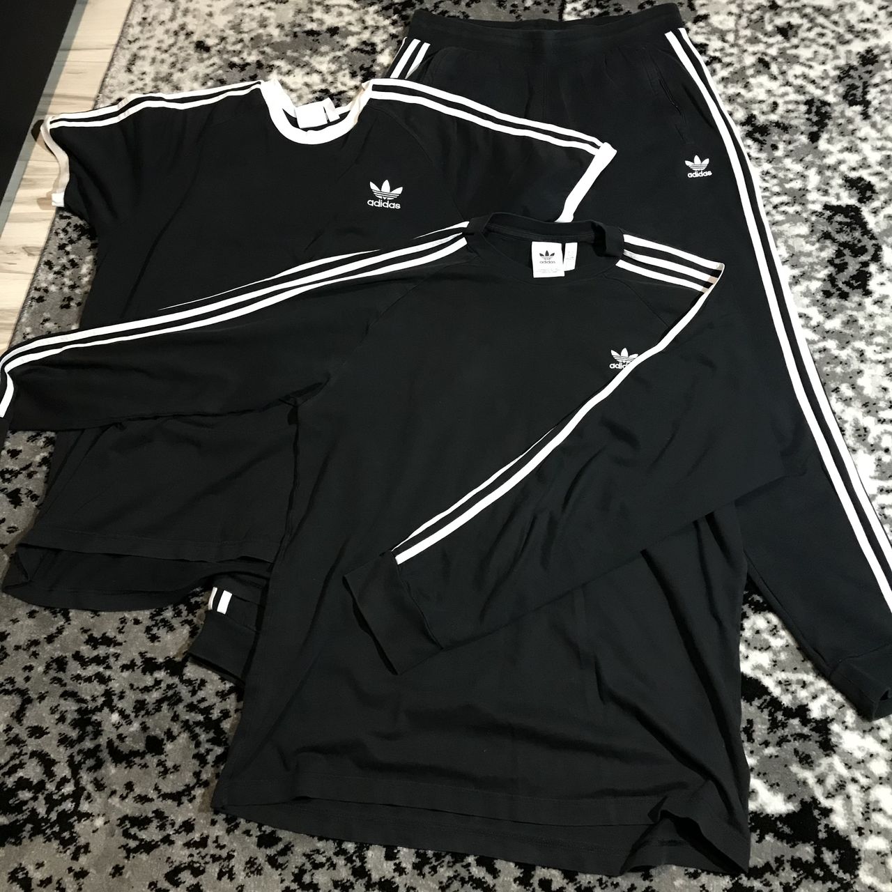Adidas (спортивки, футболка, лонгслив) худи серый, черный, свитшоты и др