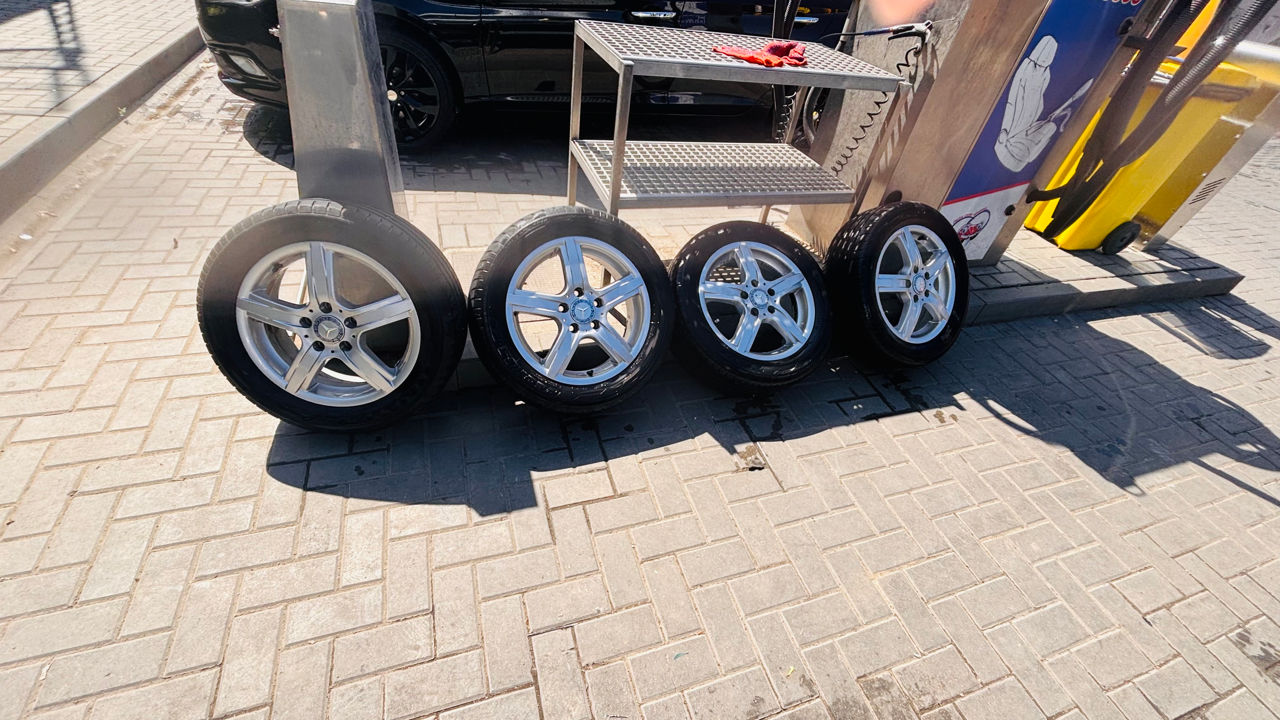 205/55R16 91H летняя резина и диски от Mercedes оригинал foto 2