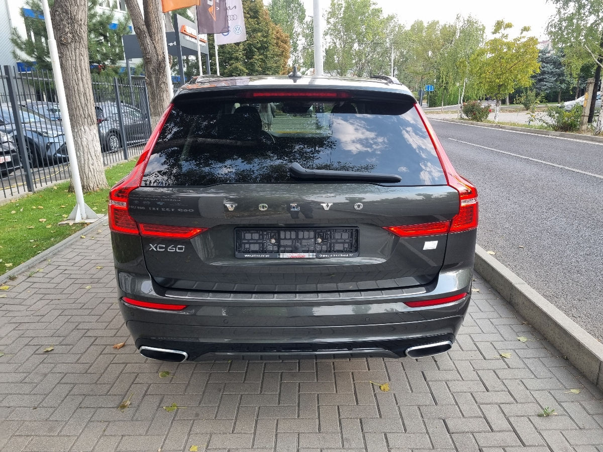 Volvo XC60 2021 photo 6