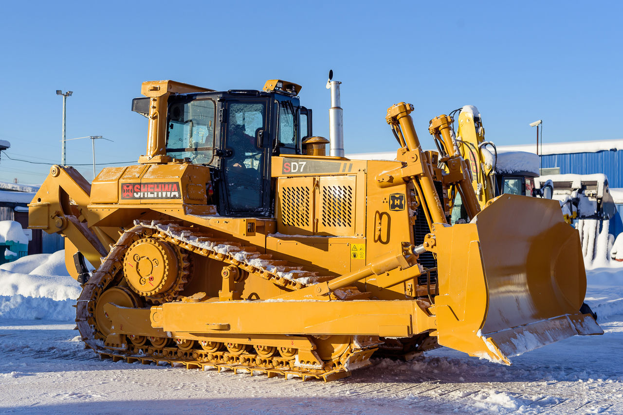 Buldozer SD7 фото 0