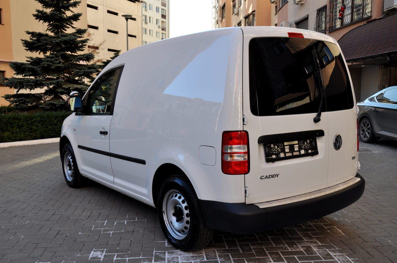 Volkswagen Caddy фото 3