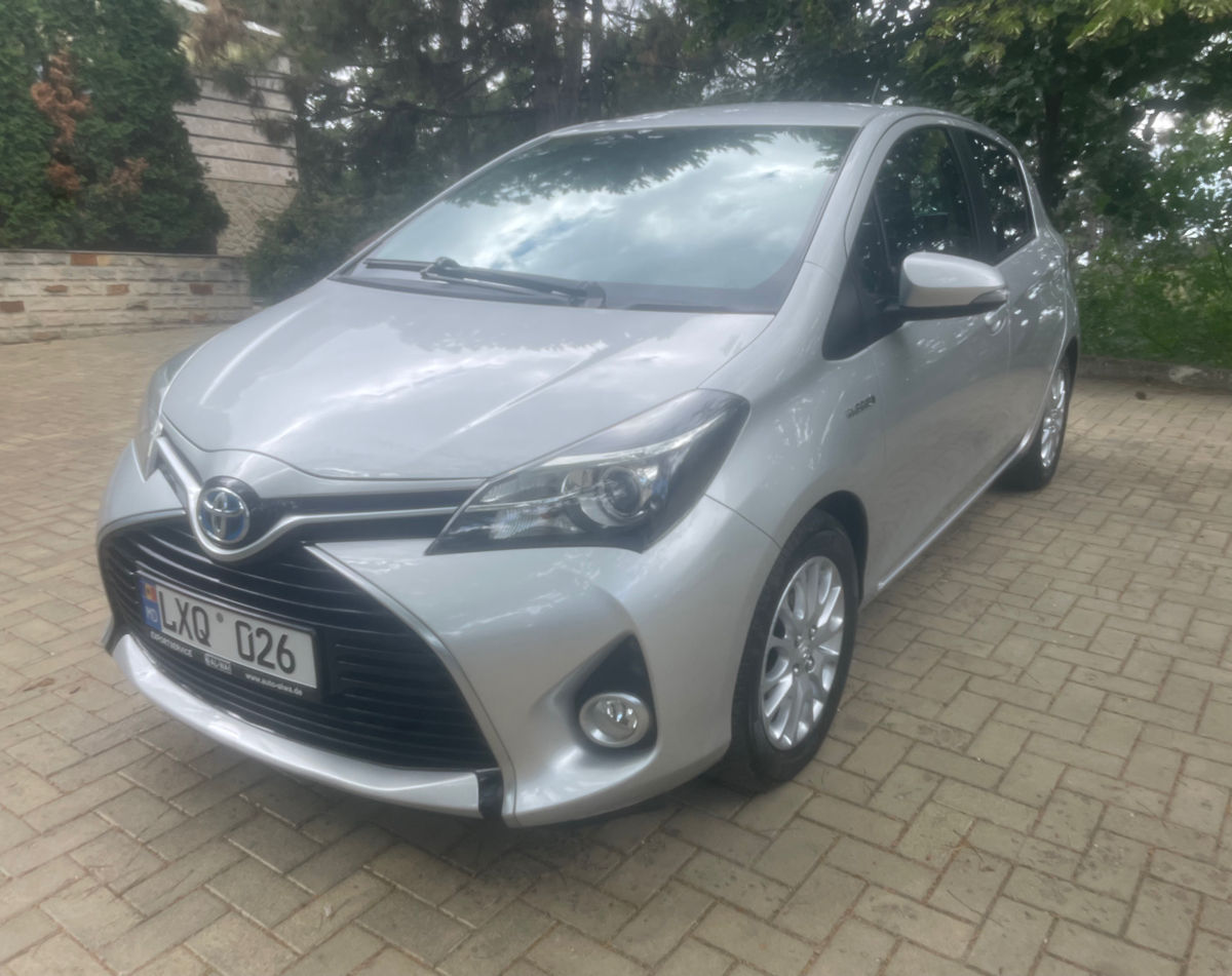 Toyota Yaris foto 0