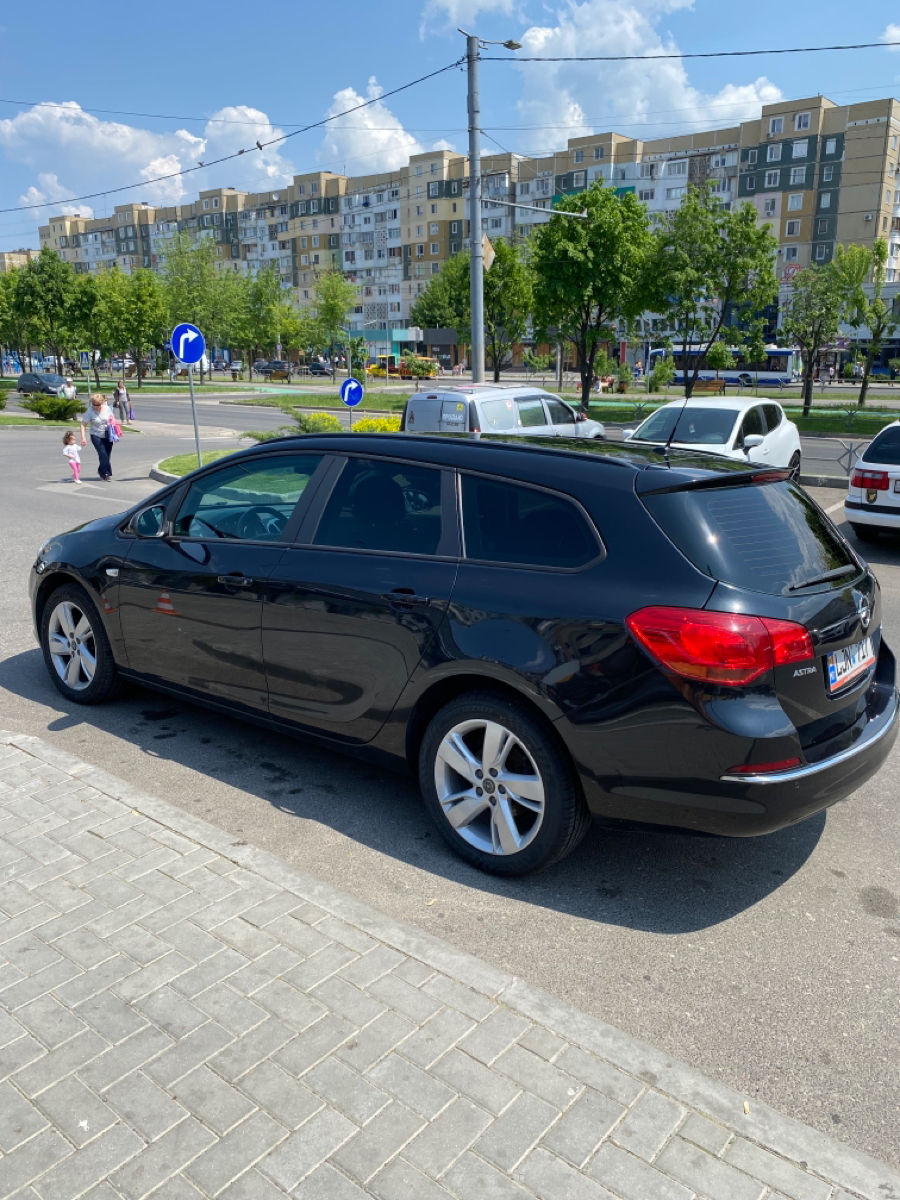 Opel Astra foto 3