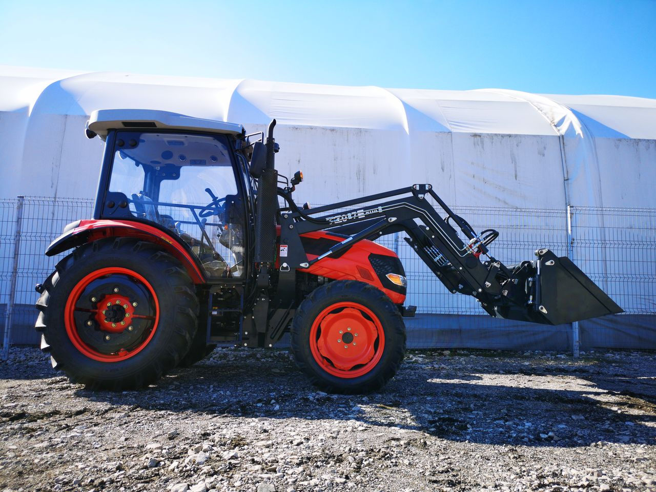 Tractor Agromax FL804C cu încărcător frontal (80 CP) foto 0