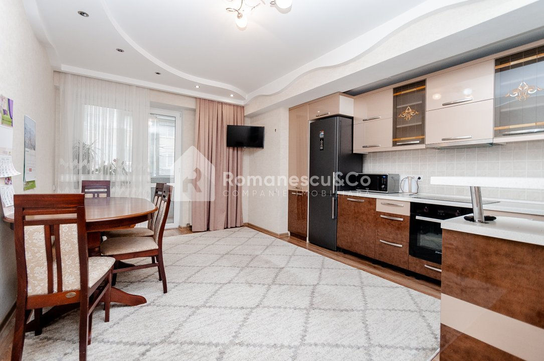 Apartament cu 2 camere, 80 m², Buiucani, Chișinău foto 1