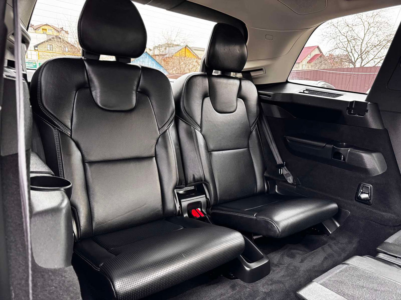 Volvo XC90 foto 9