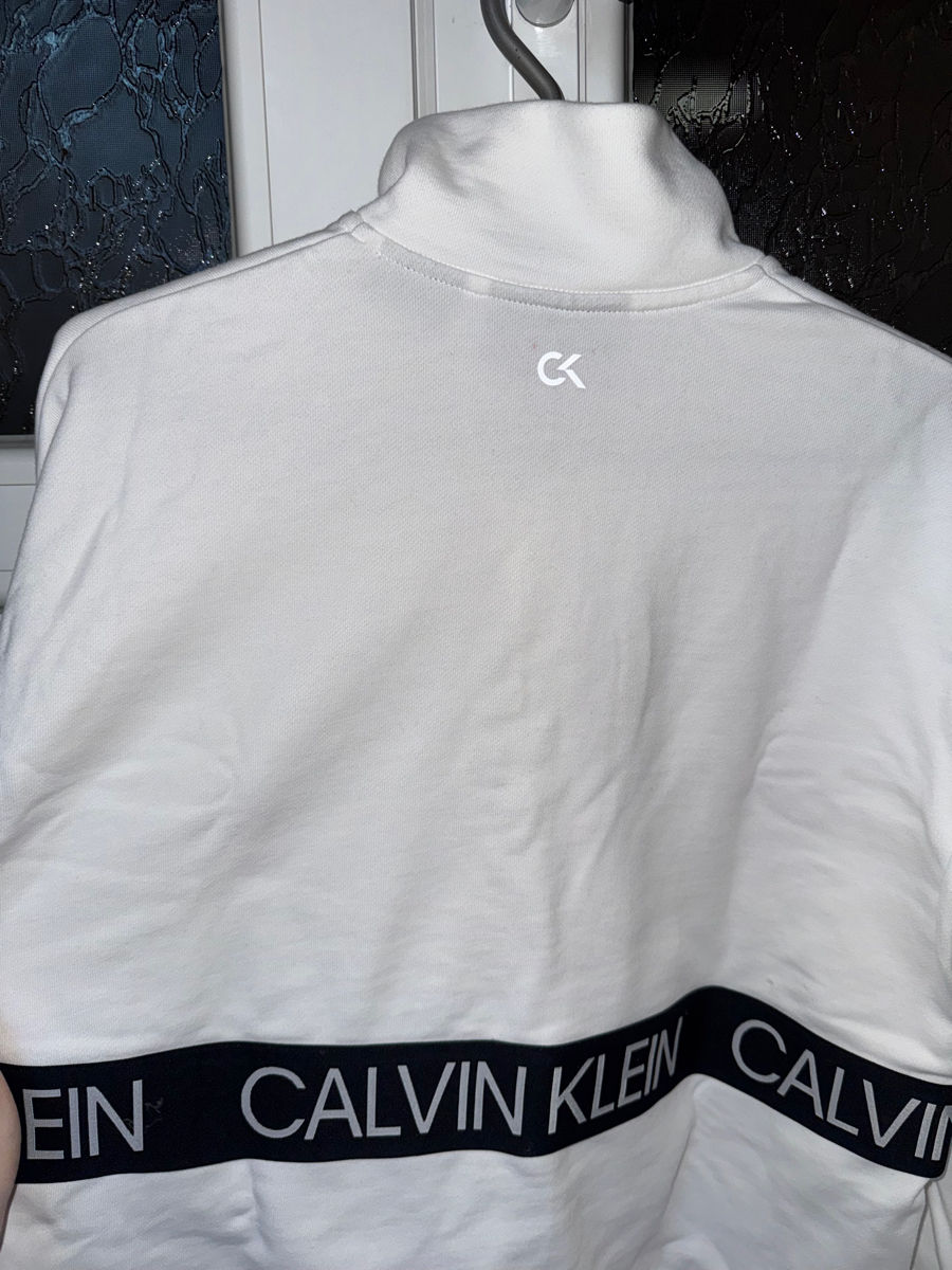 Hanorac Calvin Klein foto 2
