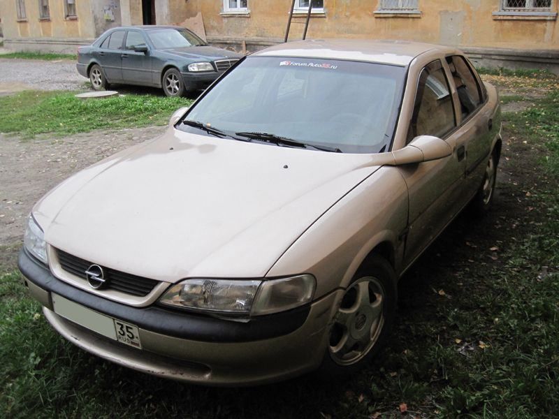 Volkswagen Passat foto 4