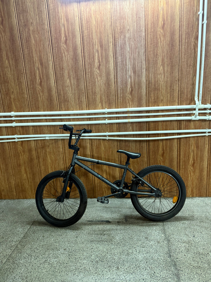 Продам велосипед BMX  foto 0
