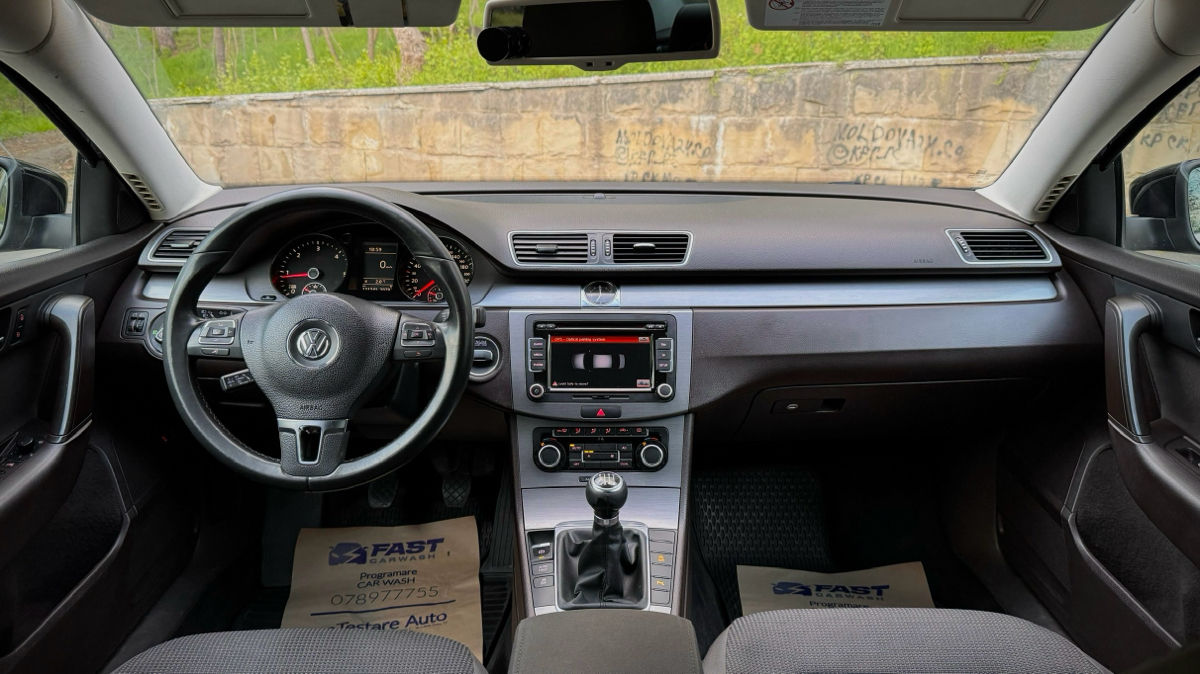 Volkswagen Passat foto 6