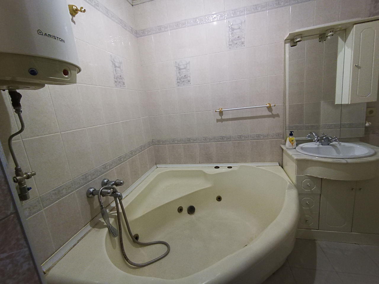 Apartament cu 2 camere,  Centru,  Chișinău mun. foto 4