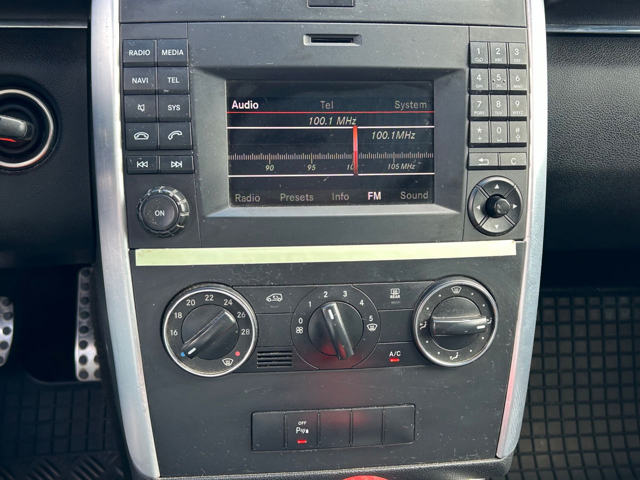 Mercedes B-Class foto 12