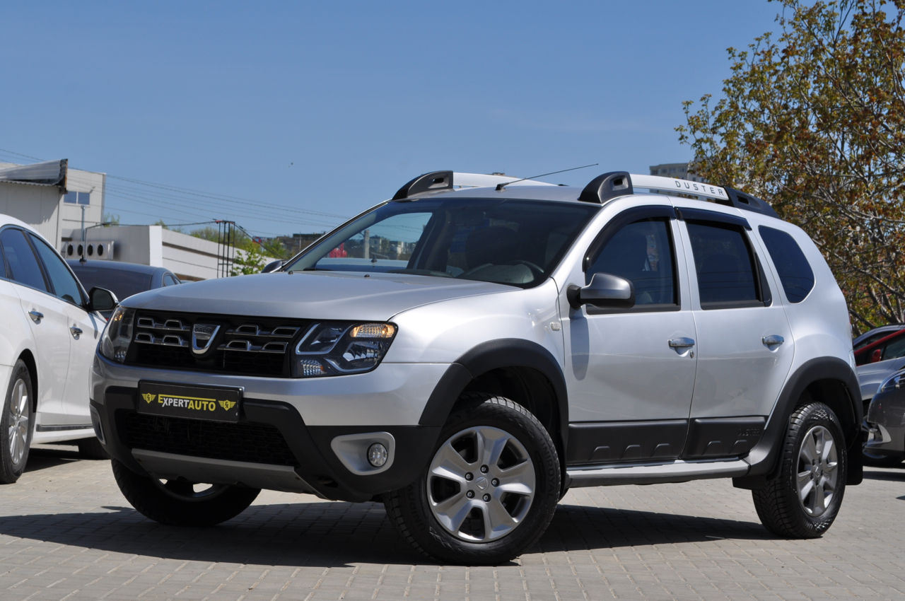 Dacia Duster foto 1