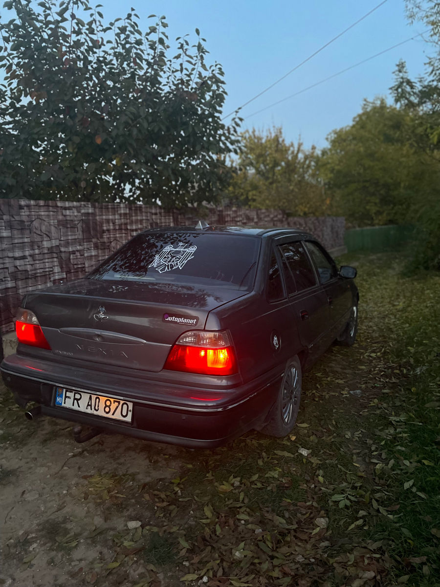 Daewoo Nexia фото 3