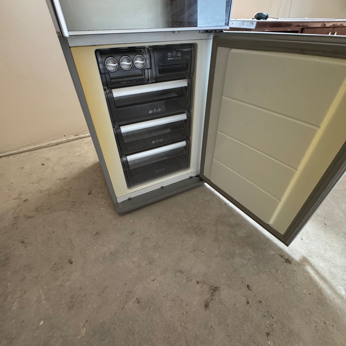 Холодильник LG фото 2