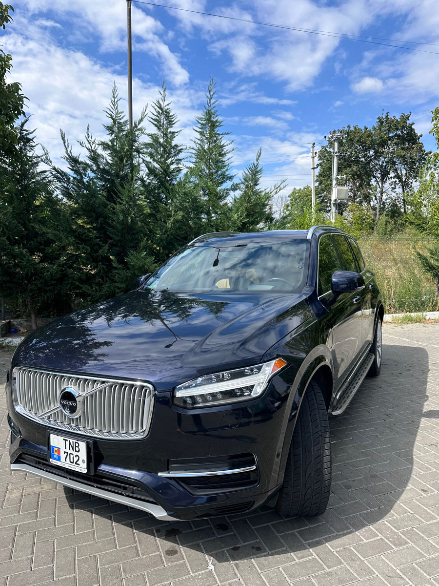 Volvo XC90 foto 0