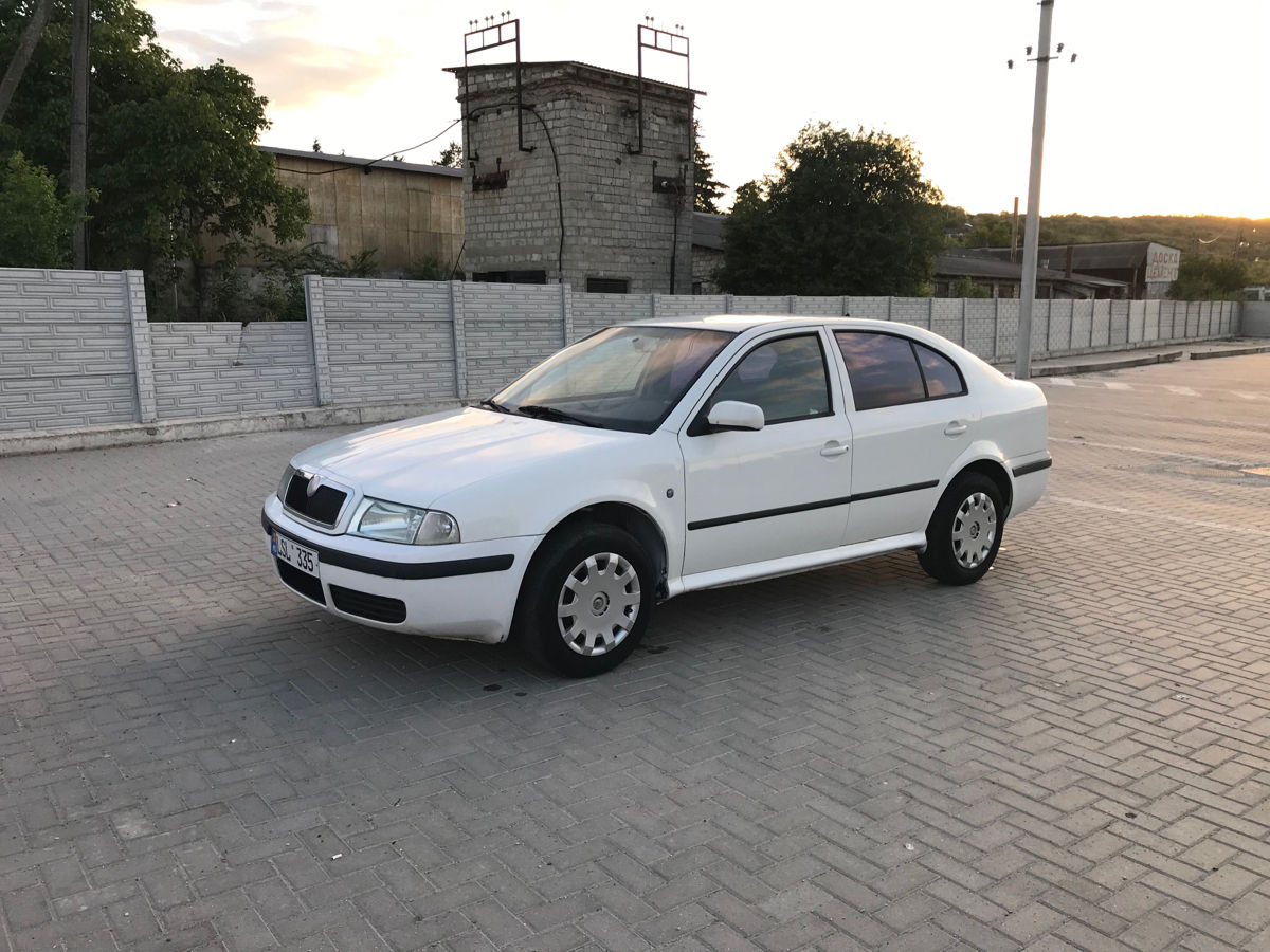 Skoda Octavia foto 2