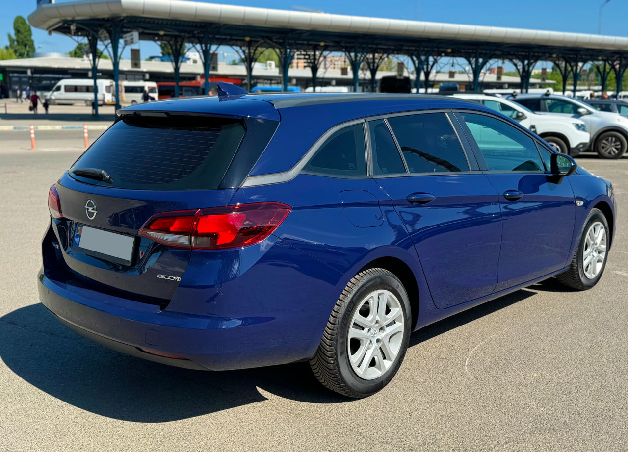 Opel Astra foto 4
